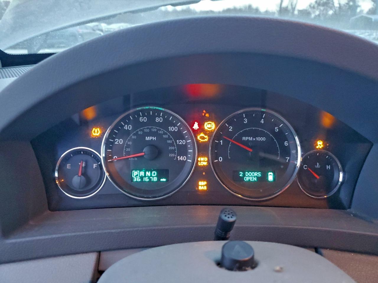 2007 JEEP GRAND CHEROKEE LAREDO photo 9