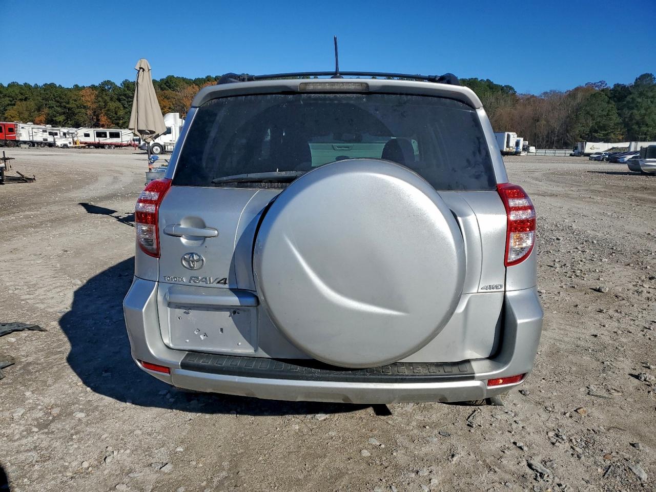 2010 TOYOTA RAV4 photo 6