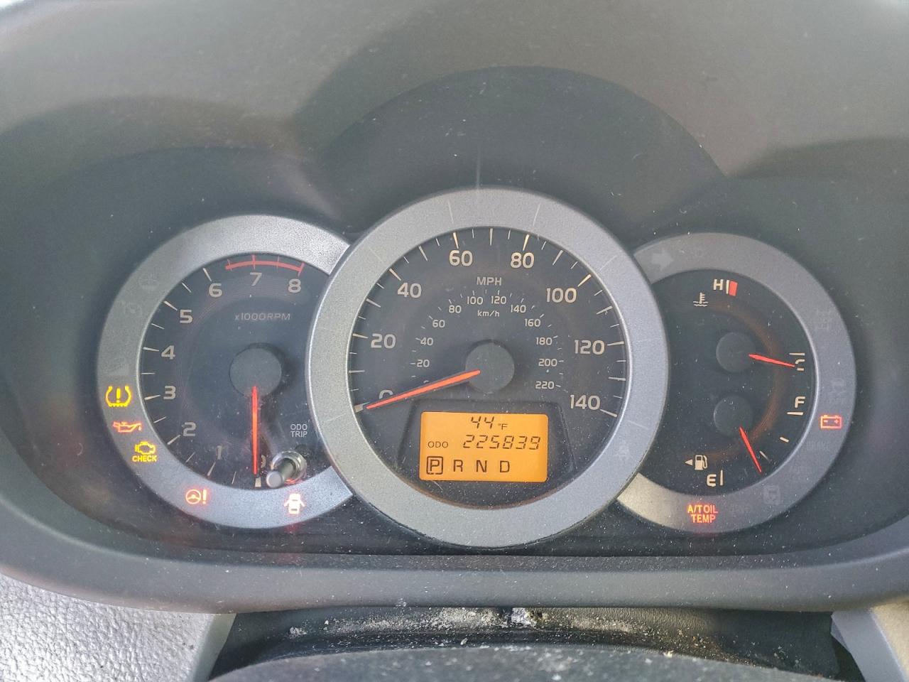 2010 TOYOTA RAV4 photo 9