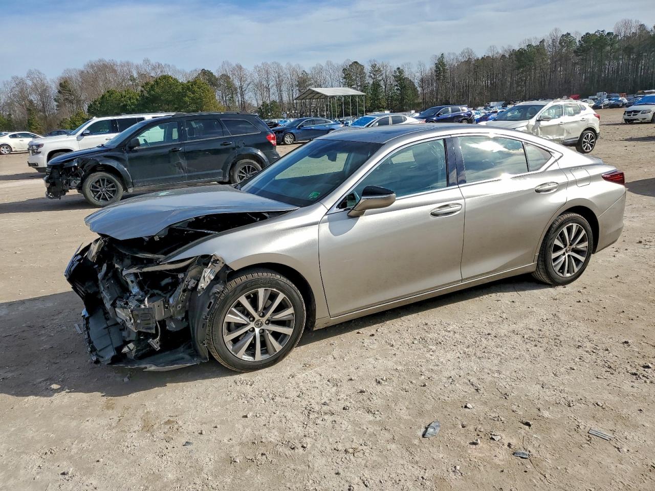 2020 LEXUS ES