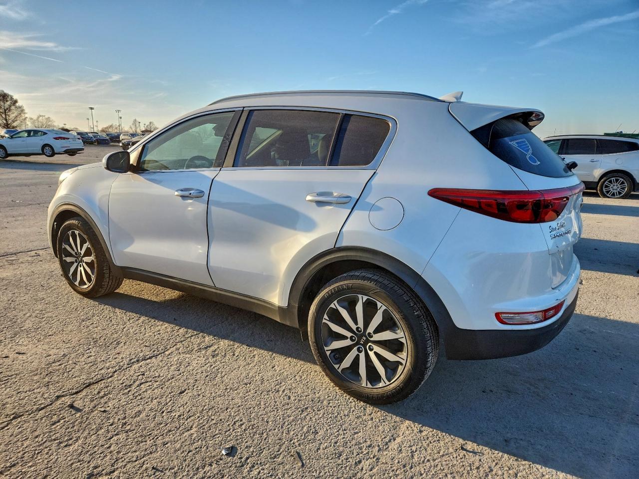 2017 KIA SPORTAGE EX photo 2