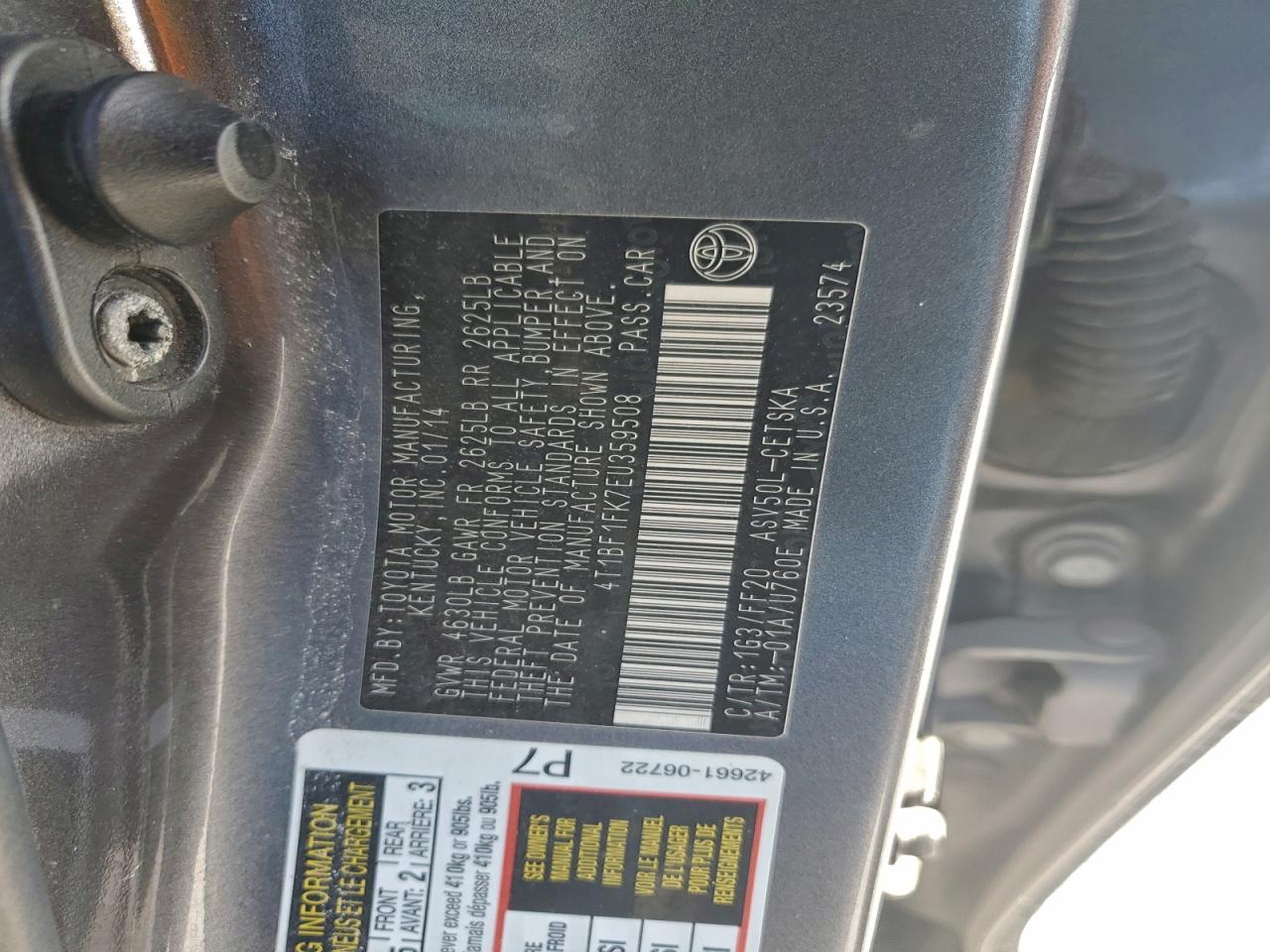 2014 TOYOTA CAMRY L photo 12
