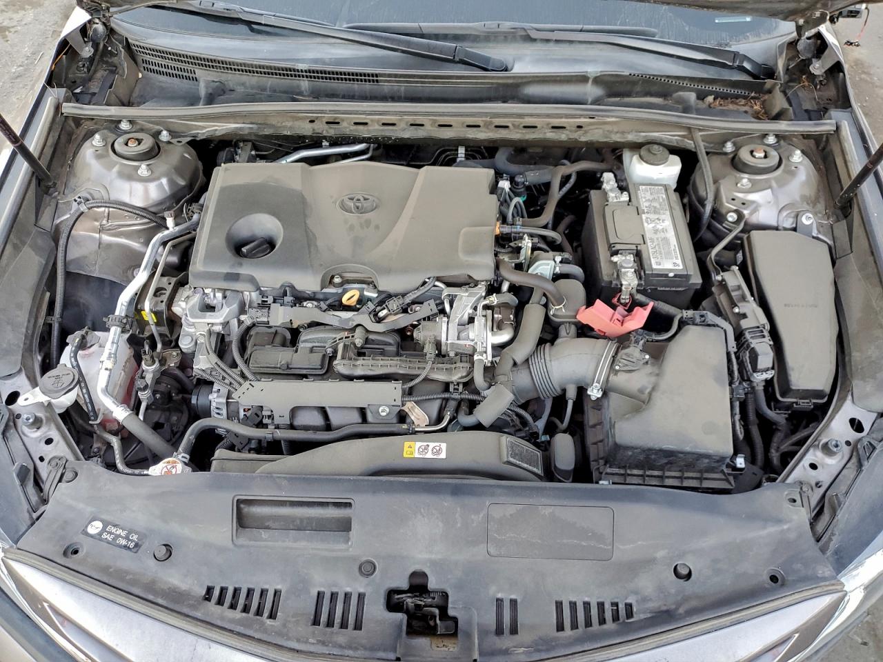 2020 TOYOTA CAMRY SE photo 11