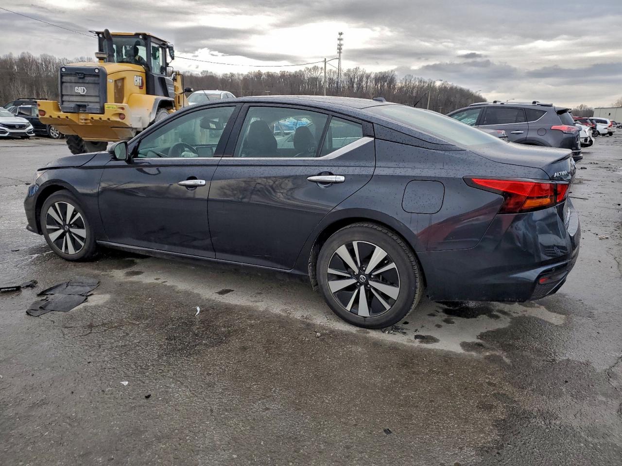 2019 NISSAN ALTIMA SL photo 2