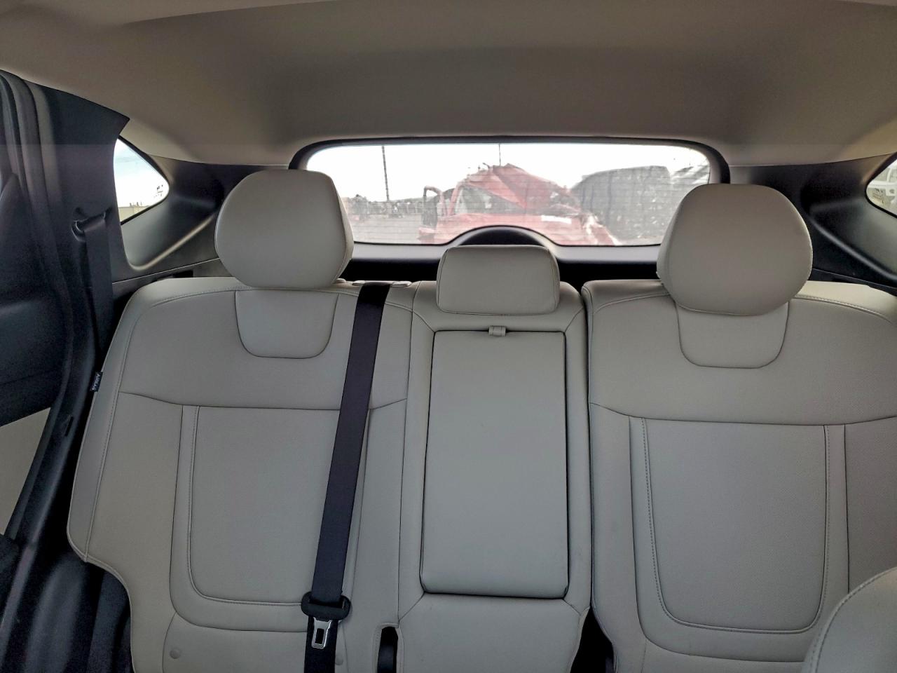 2025 HYUNDAI TUCSON SEL photo 10