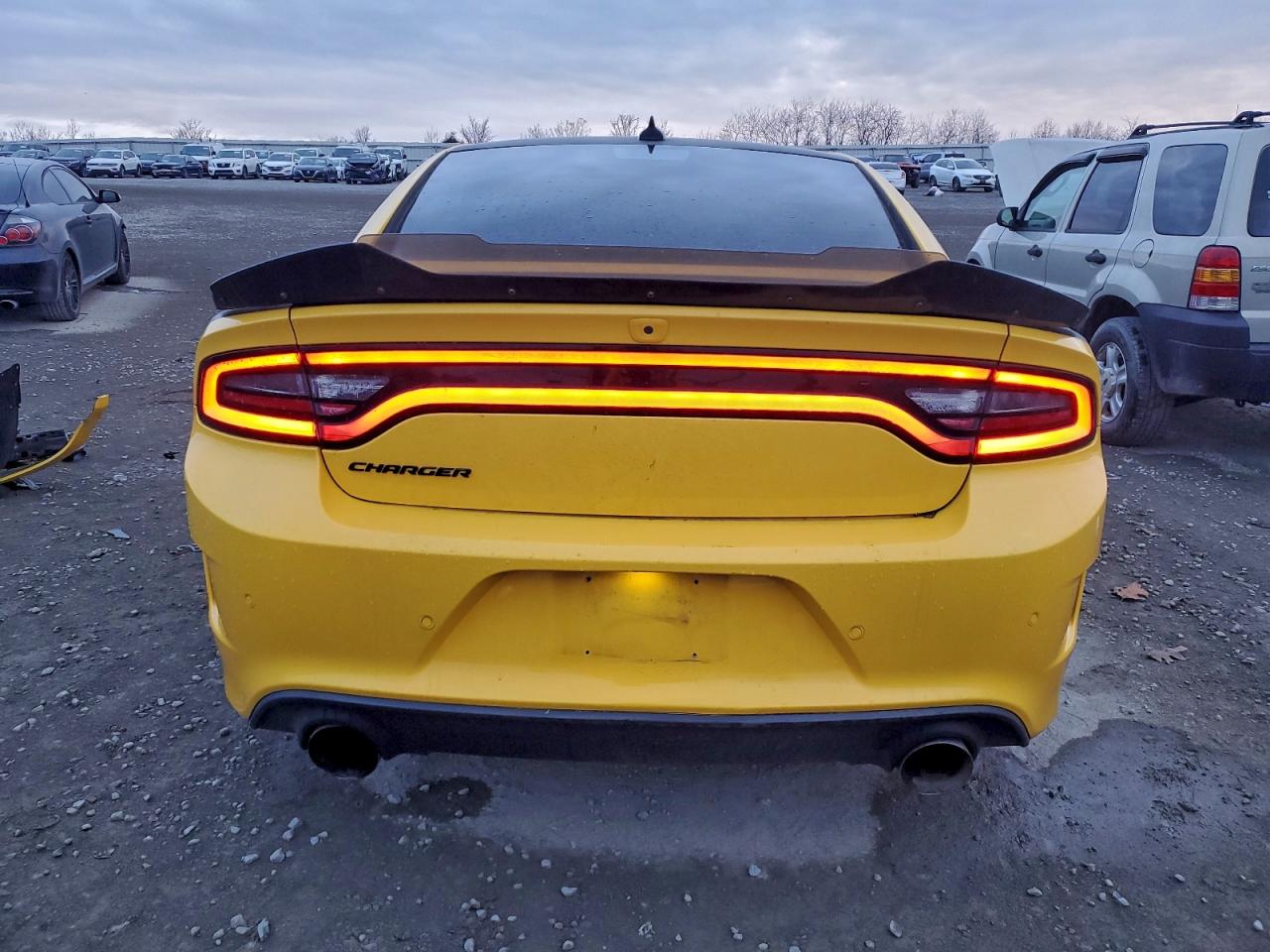 2017 DODGE CHARGER R/T 392 photo 6