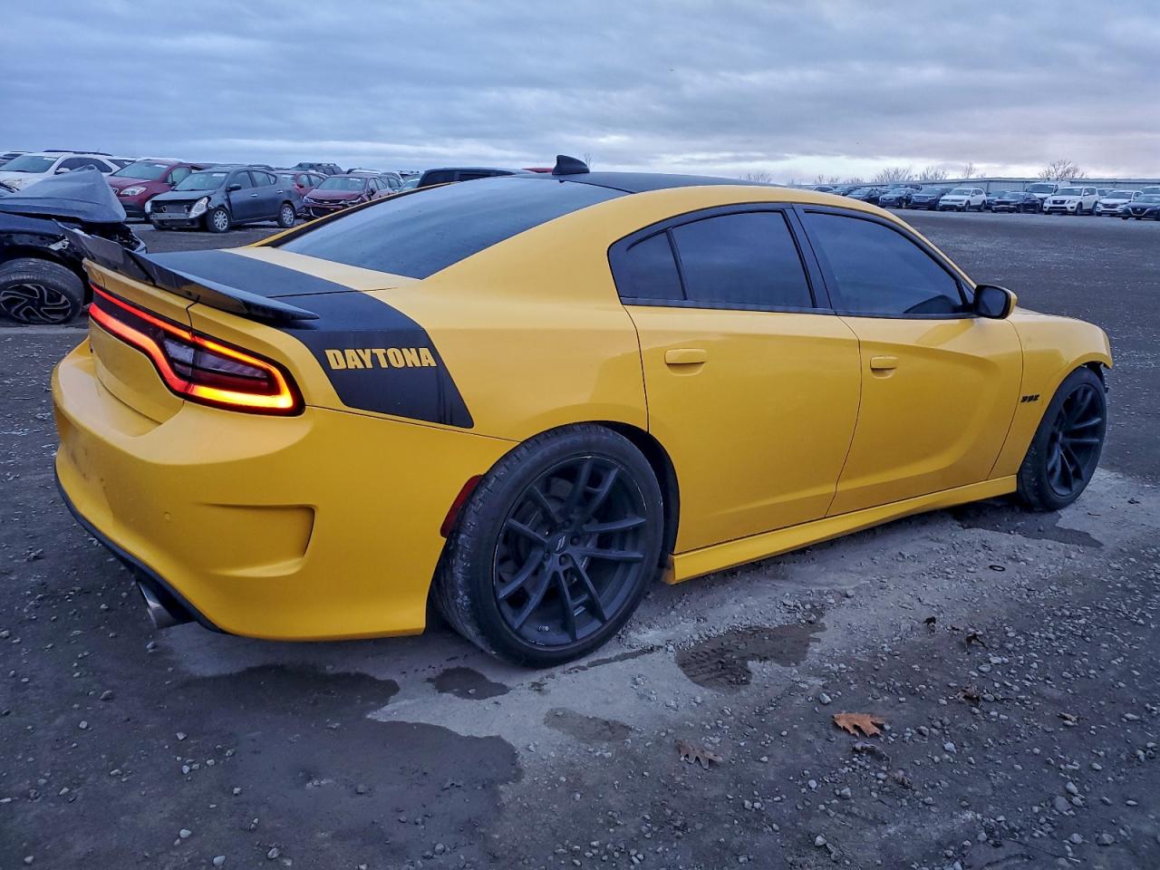 2017 DODGE CHARGER R/T 392 photo 3