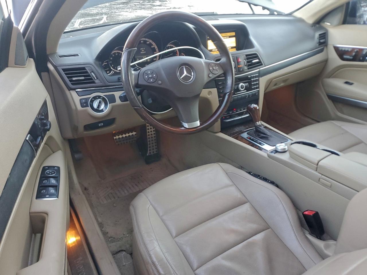 2011 MERCEDES-BENZ E 350 photo 8