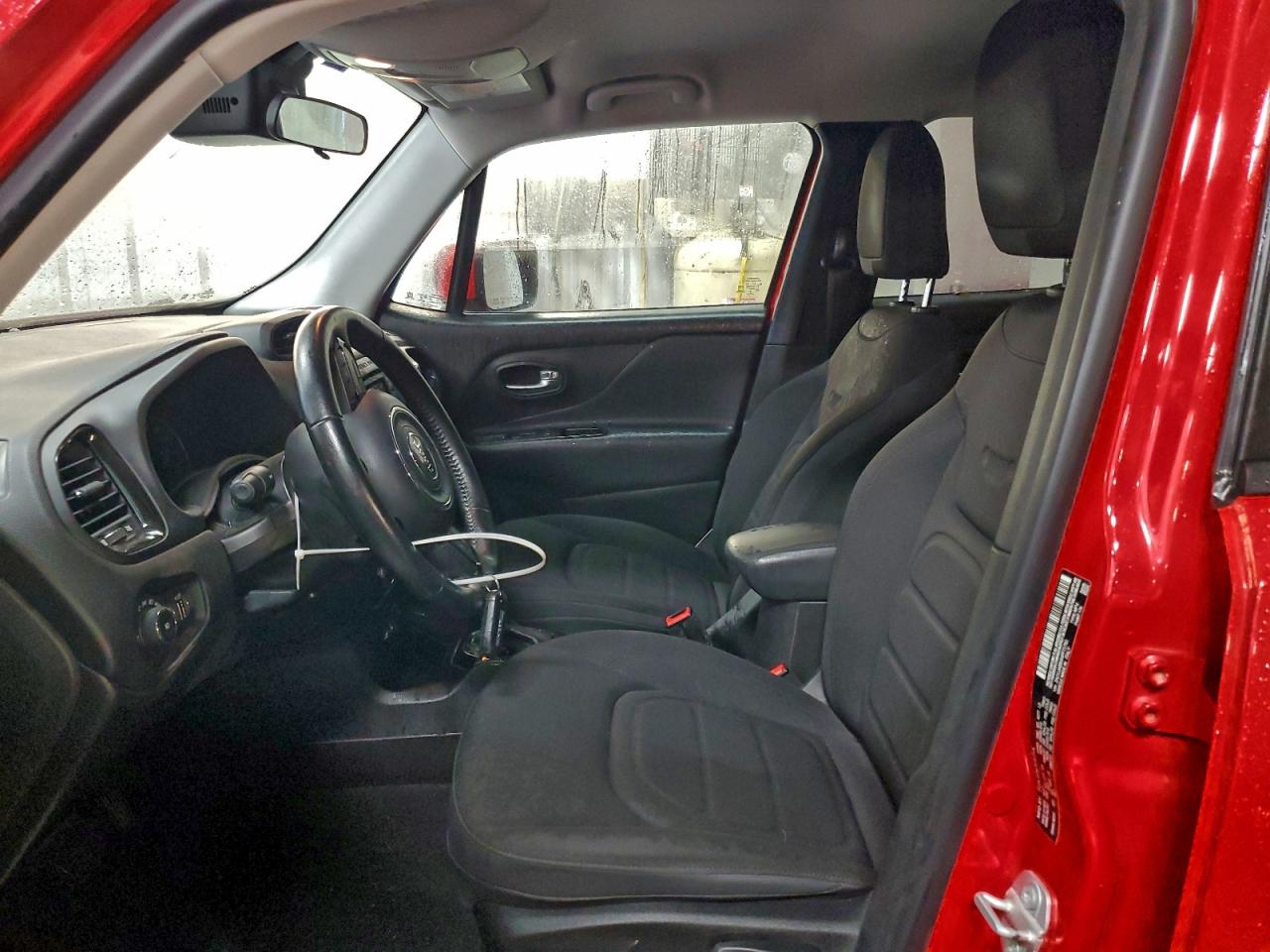 2017 JEEP RENEGADE LATITUDE photo 7