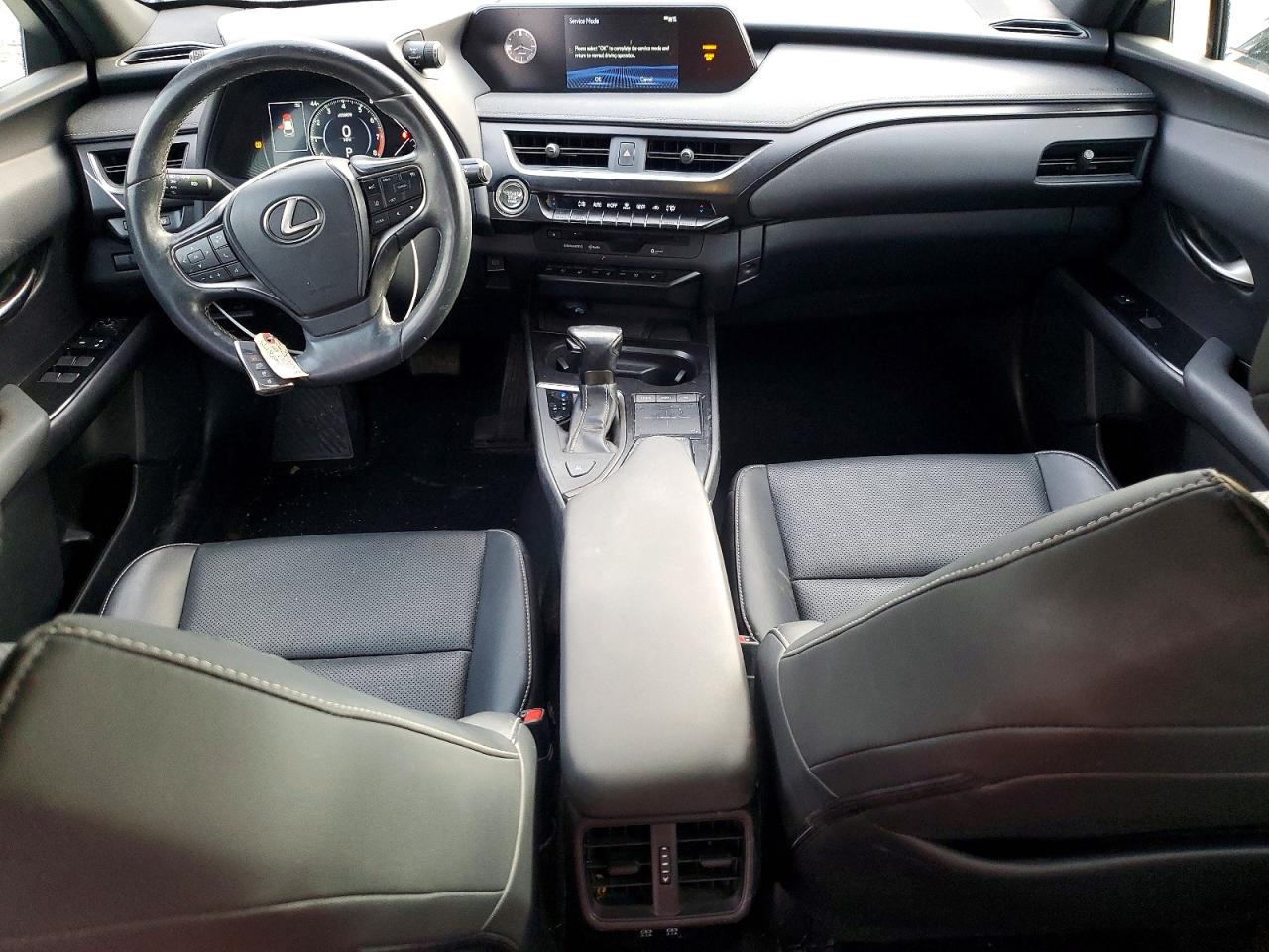 2019 LEXUS UX 200 photo 8