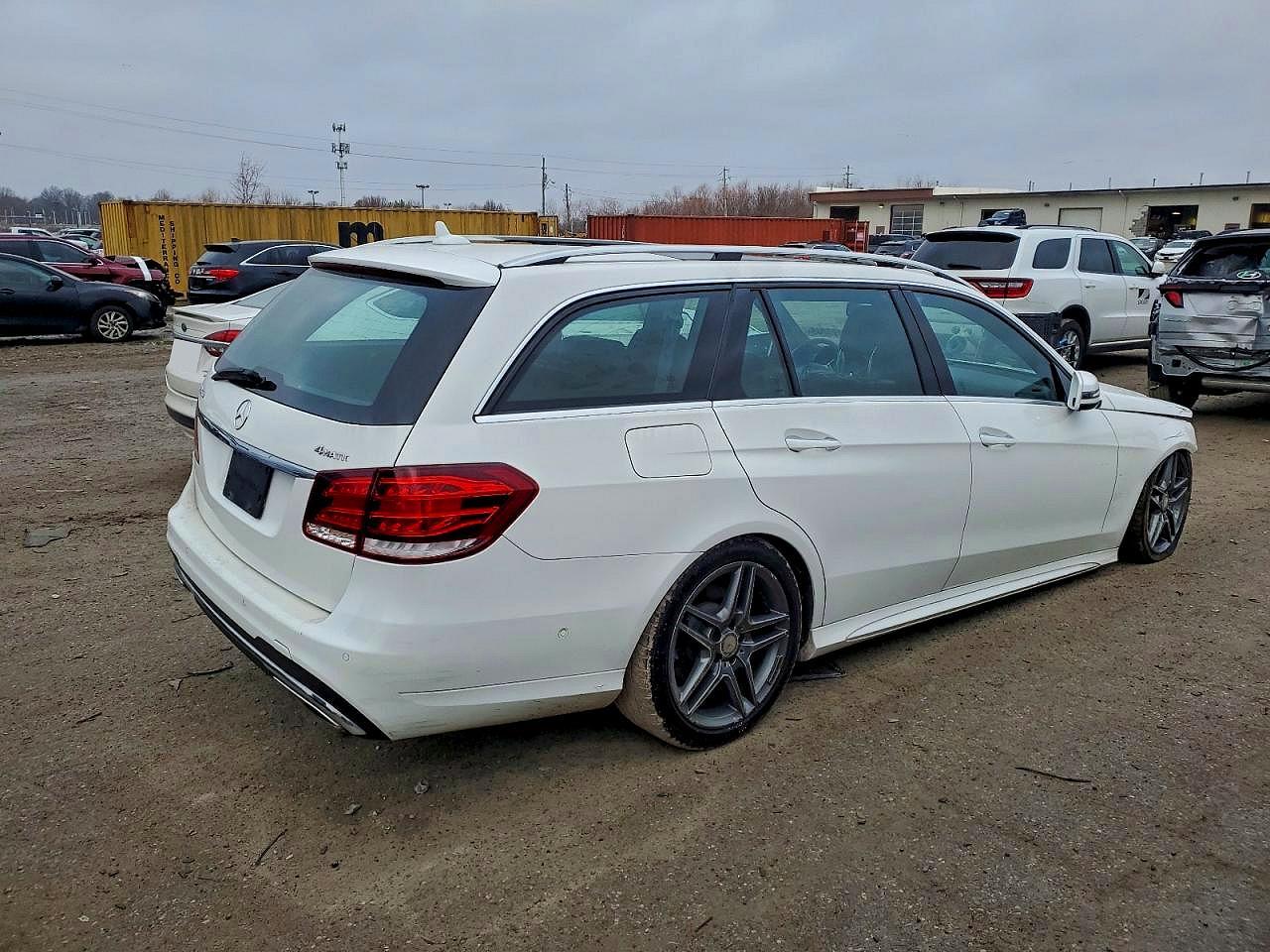 2016 MERCEDES-BENZ E 350 4MATIC WAGON photo 3