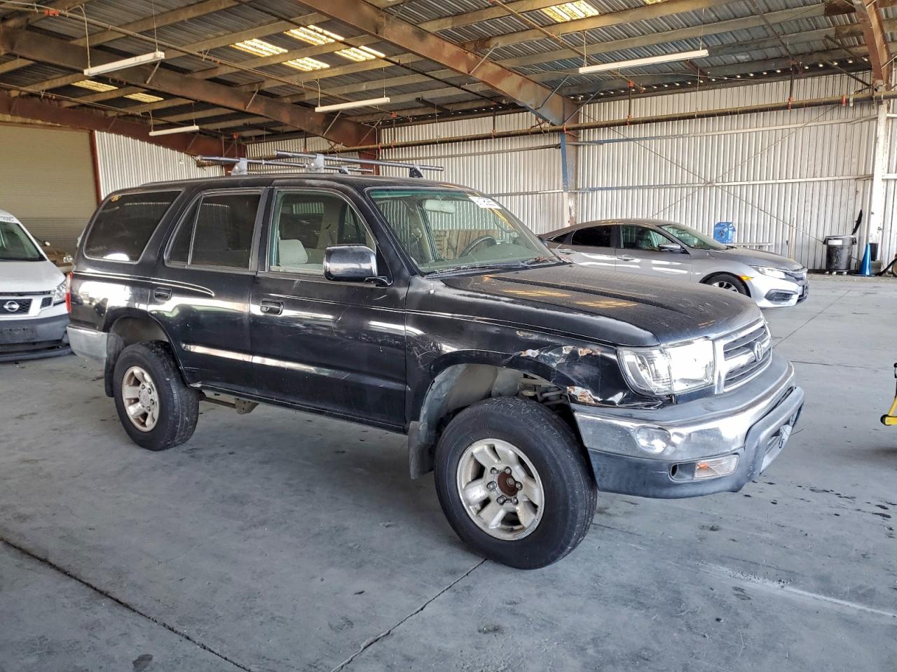 1999 TOYOTA 4RUNNER SR5 photo 4