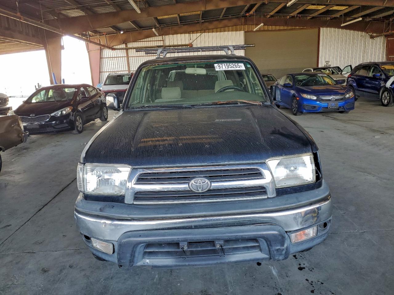 1999 TOYOTA 4RUNNER SR5 photo 5