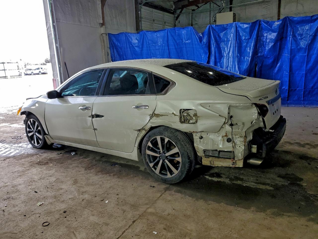2017 NISSAN ALTIMA 2.5 photo 2