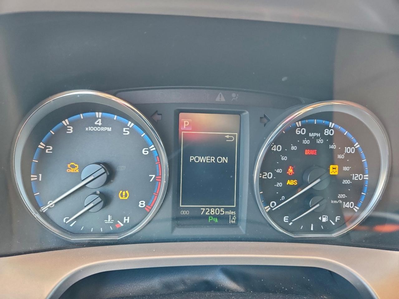 2016 TOYOTA RAV4 XLE photo 9