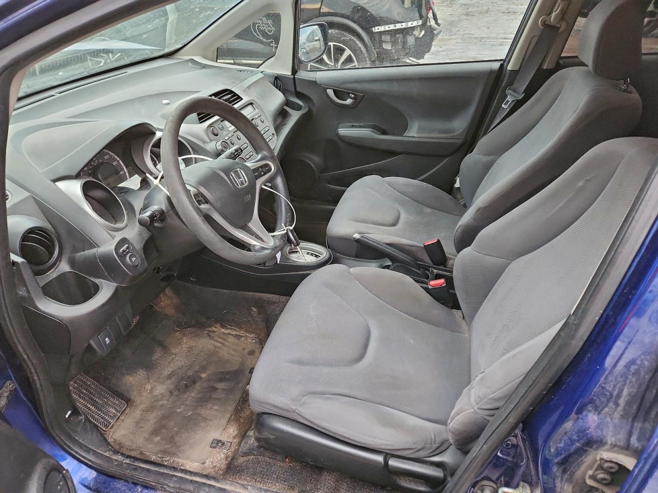 2013 HONDA FIT photo 7