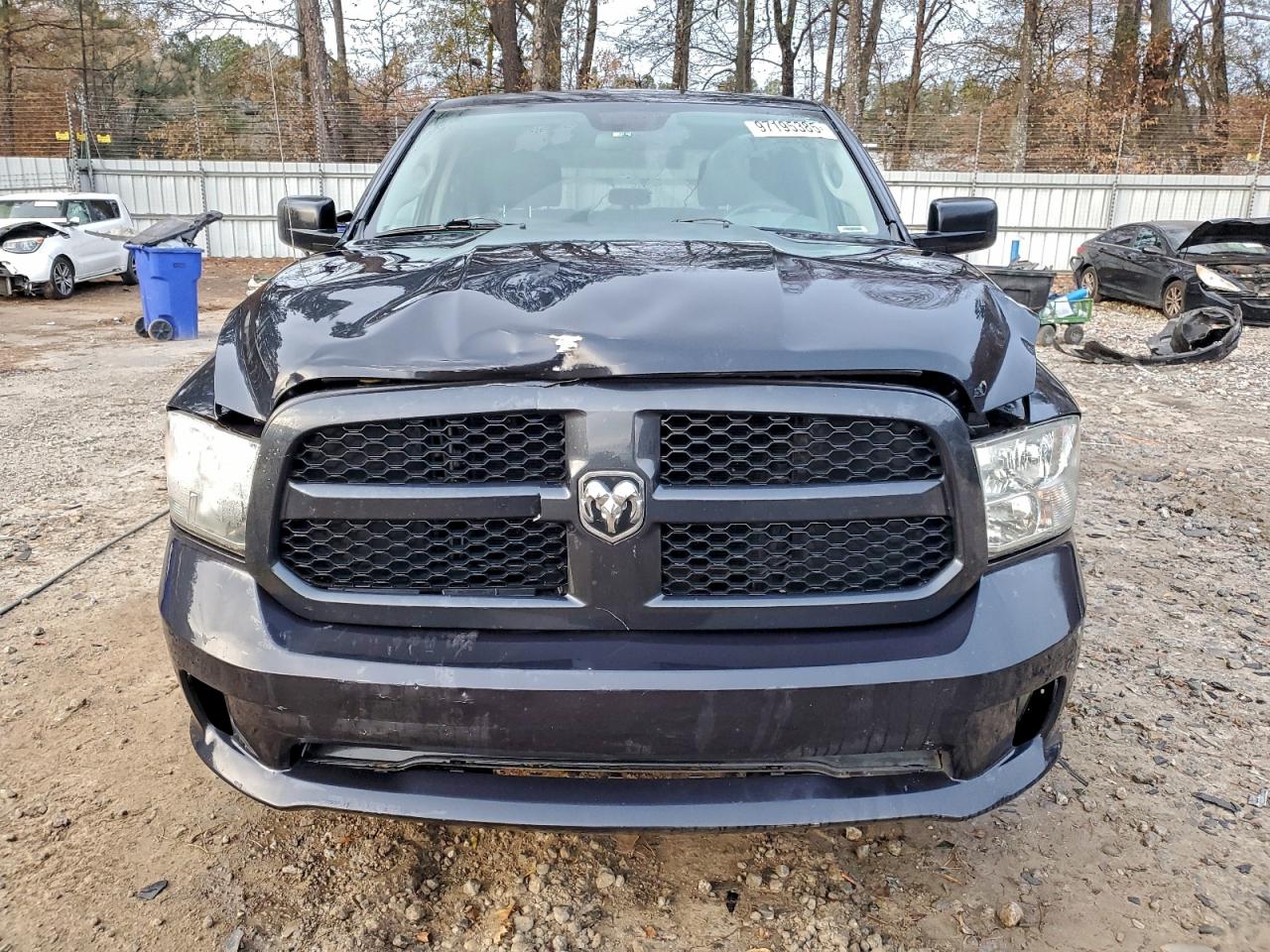 2013 RAM 1500 ST photo 5
