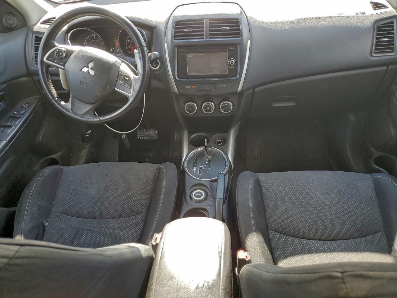 2014 MITSUBISHI OUTLANDER SPORT SE photo 8