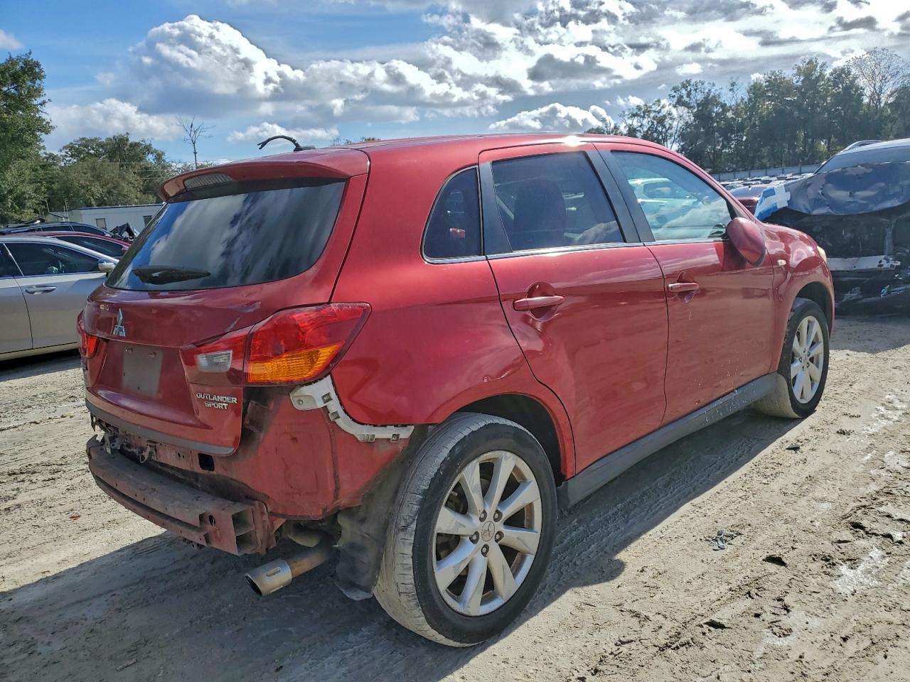2014 MITSUBISHI OUTLANDER SPORT SE photo 3