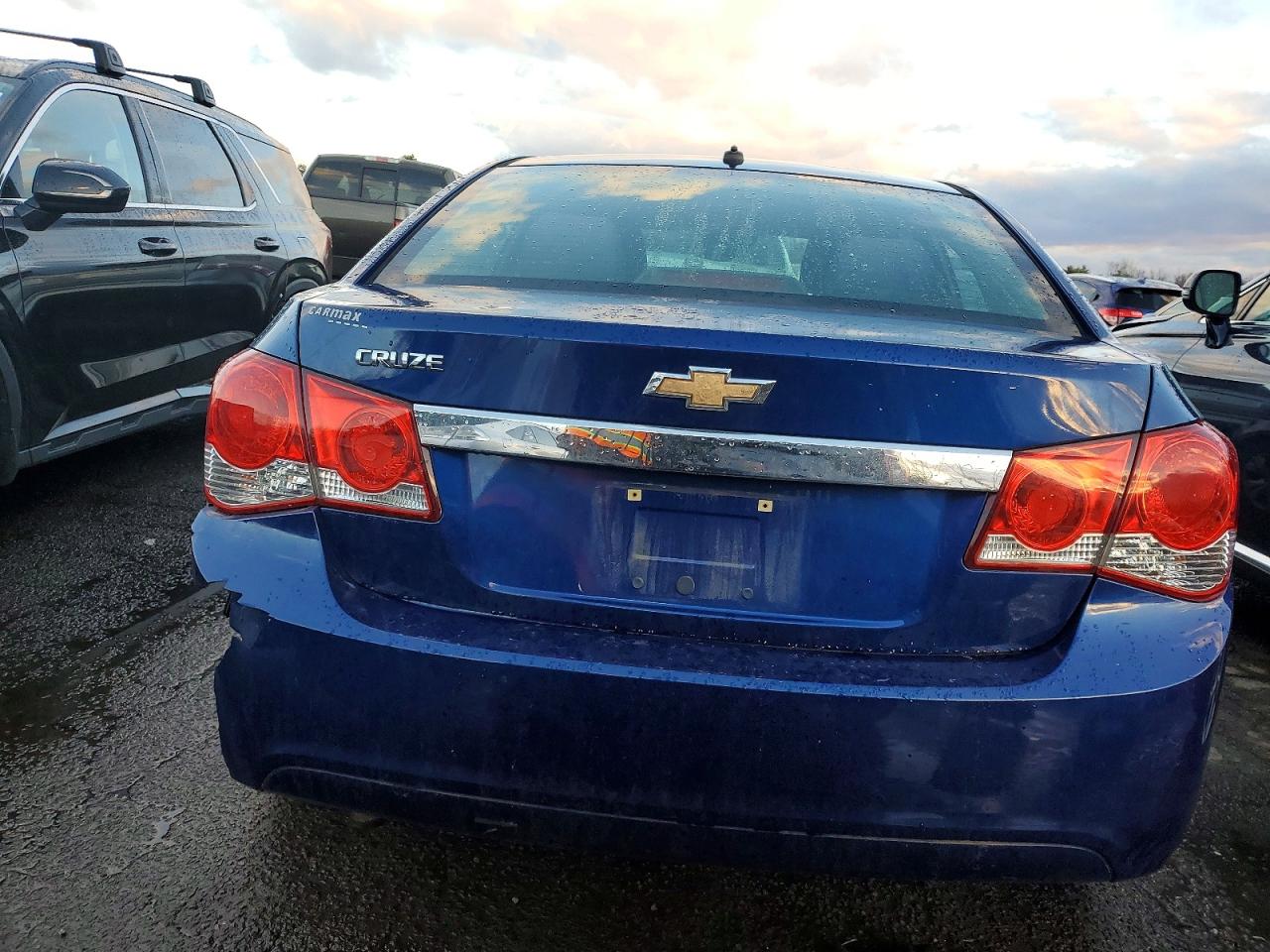 2013 CHEVROLET CRUZE LS photo 11