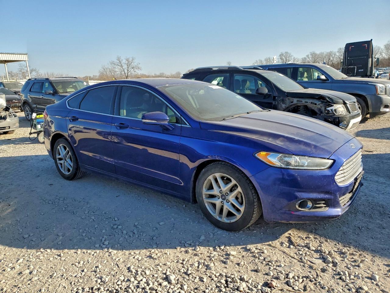 2016 FORD FUSION SE photo 4