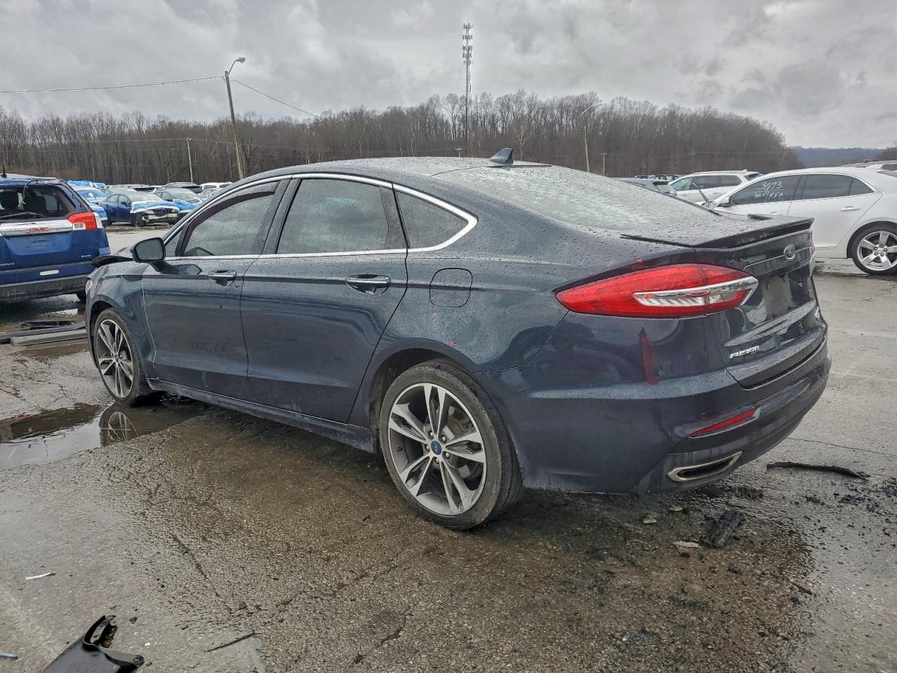 2020 FORD FUSION TITANIUM photo 2