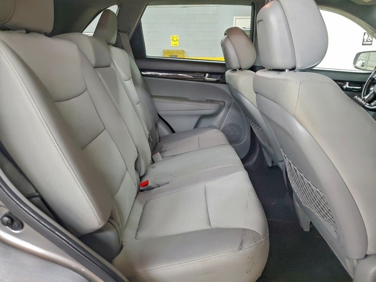 2013 KIA SORENTO LX photo 21