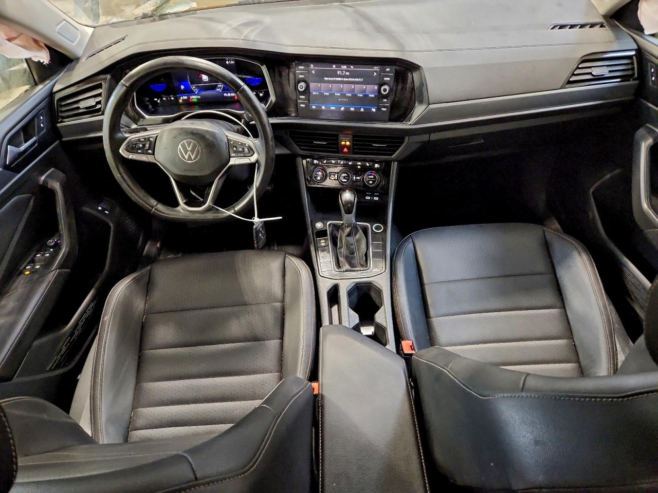 2024 VOLKSWAGEN JETTA SE photo 8