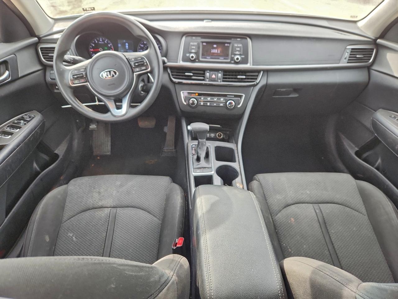 2017 KIA OPTIMA LX photo 8
