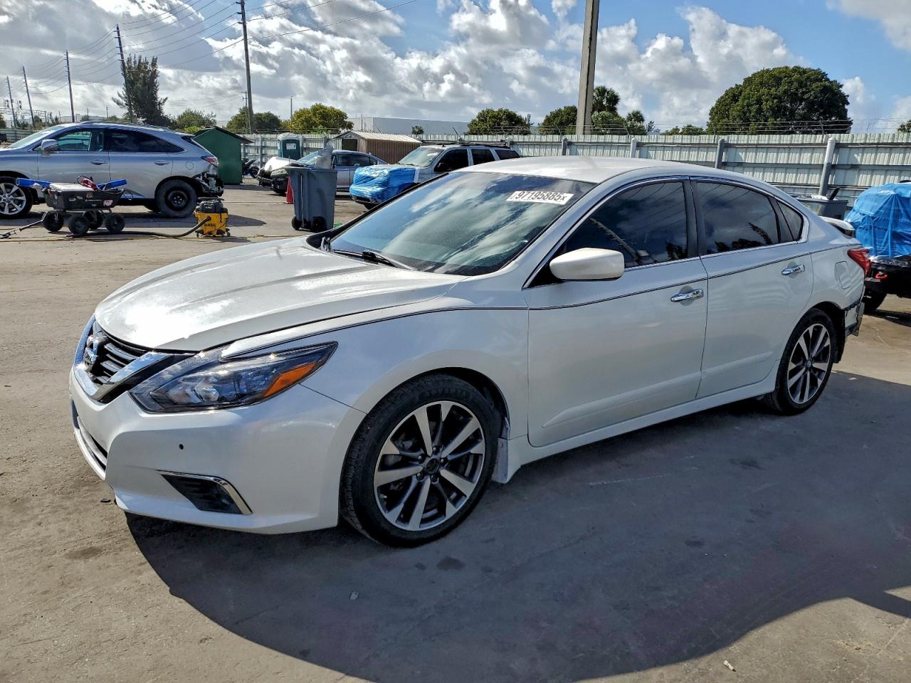 2017 NISSAN ALTIMA