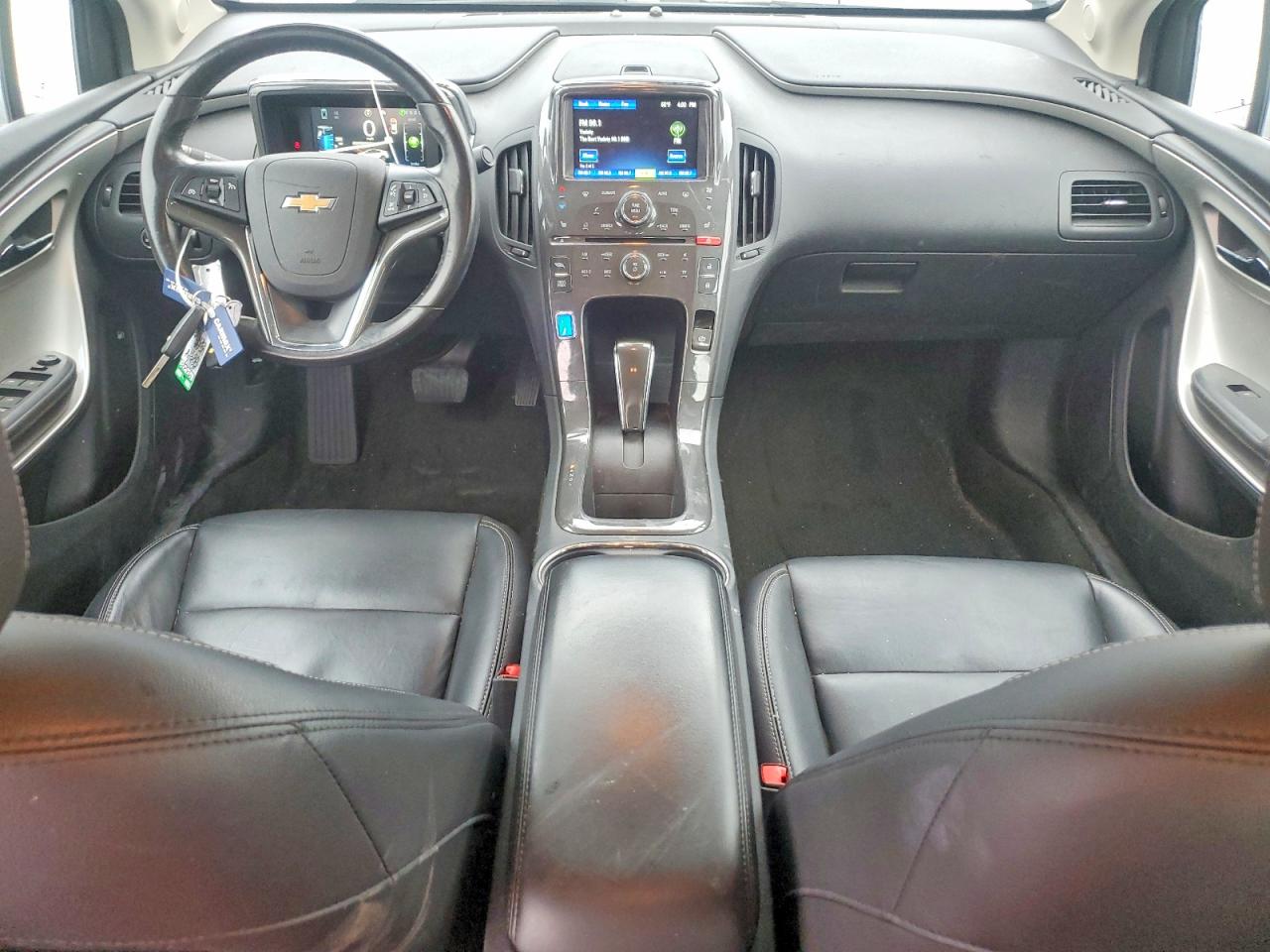 2014 CHEVROLET VOLT photo 8