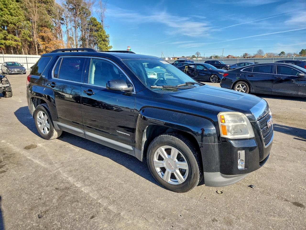 2015 GMC TERRAIN SLT photo 4