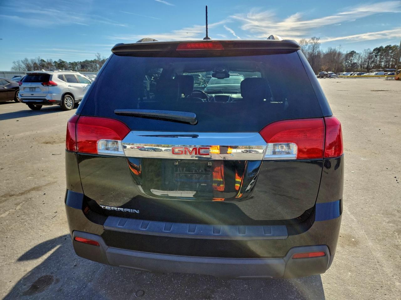 2015 GMC TERRAIN SLT photo 6