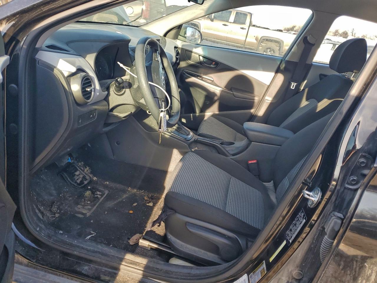 2020 HYUNDAI KONA SE photo 7