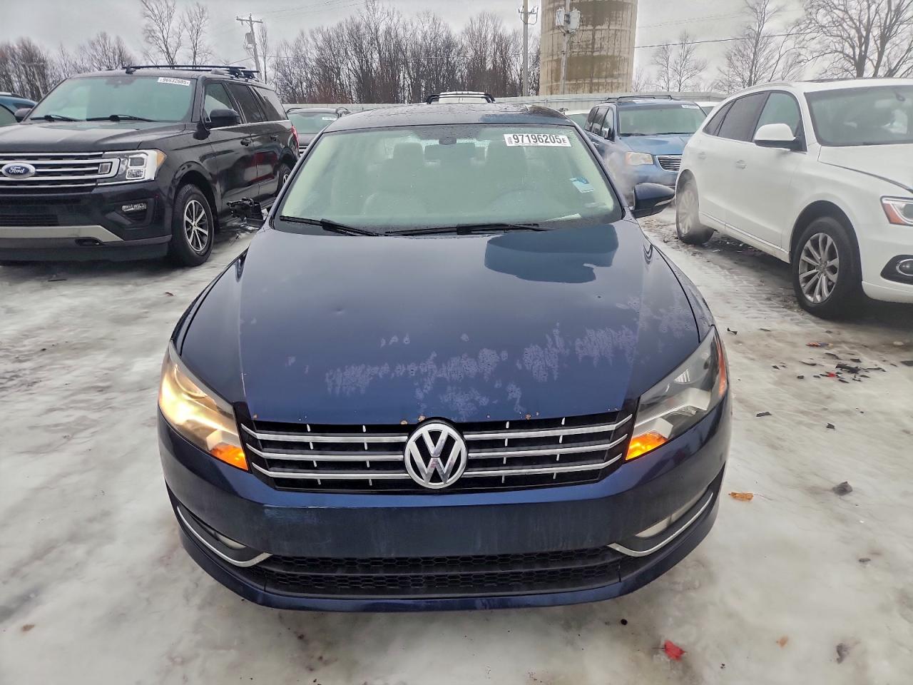 2012 VOLKSWAGEN PASSAT SEL photo 5