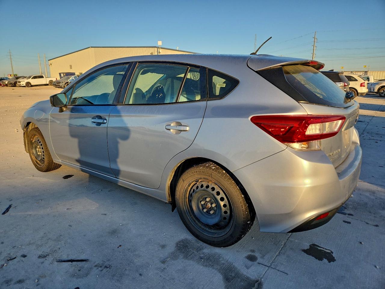 2019 SUBARU IMPREZA photo 2