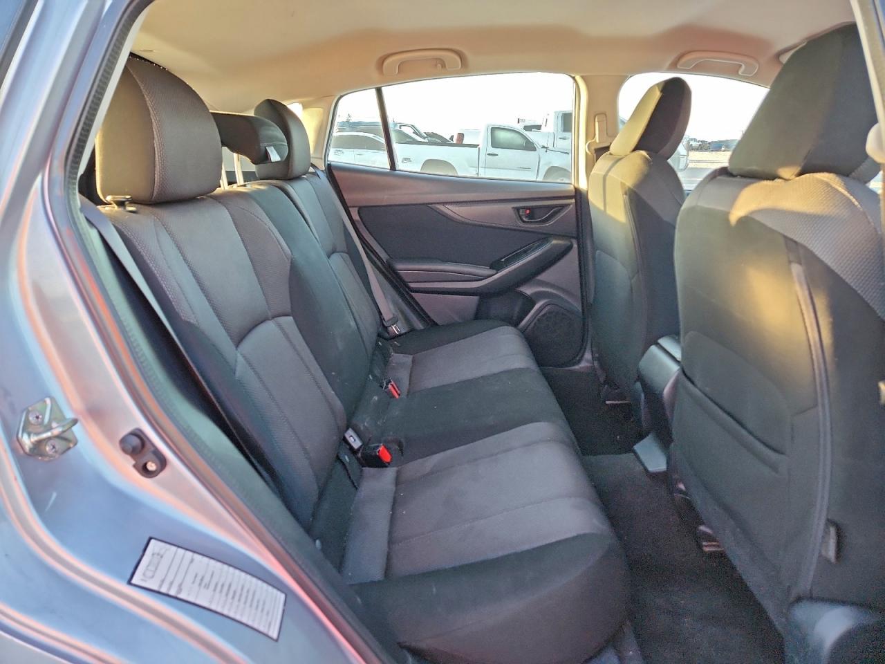 2019 SUBARU IMPREZA photo 10
