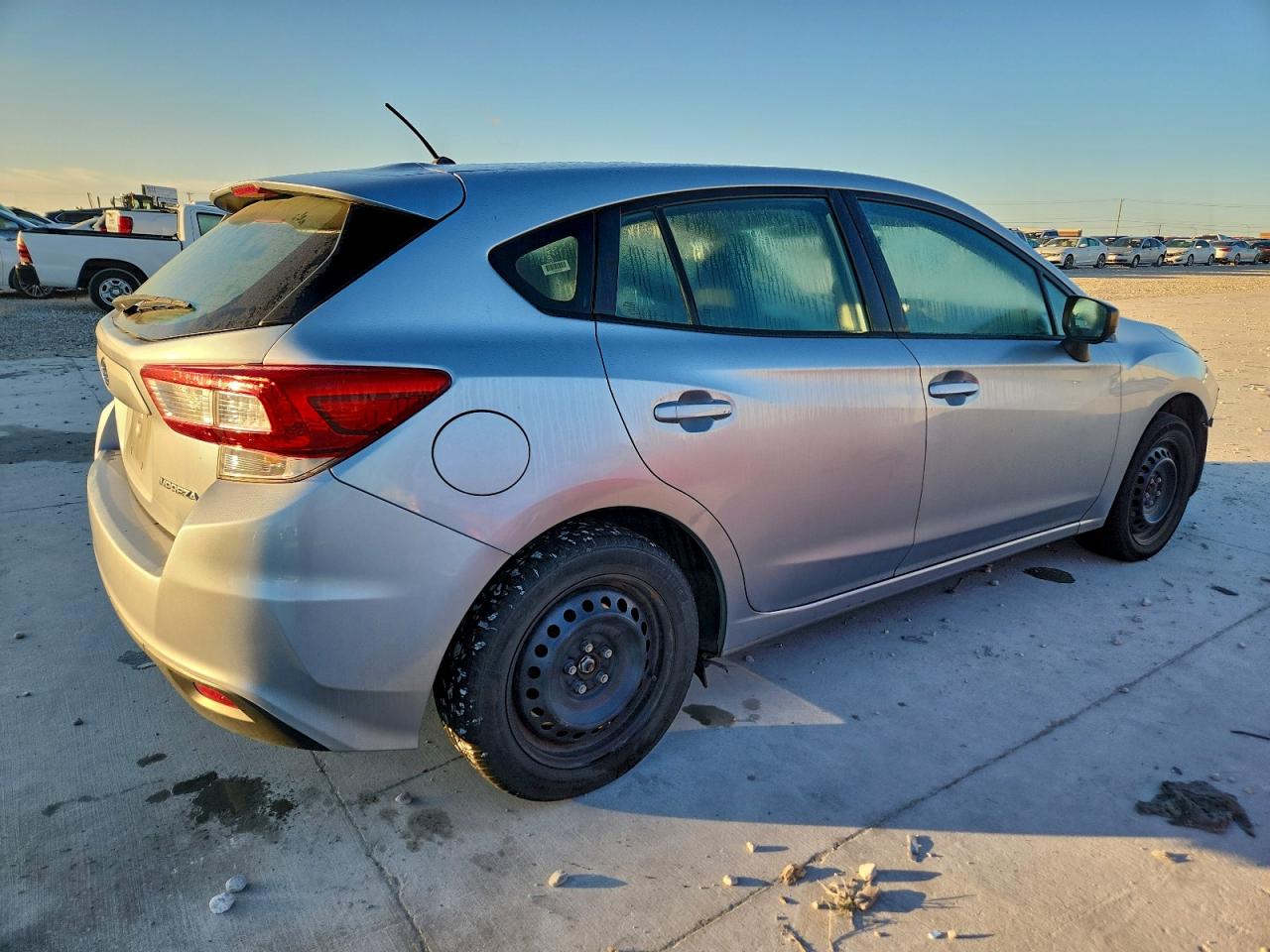 2019 SUBARU IMPREZA photo 3