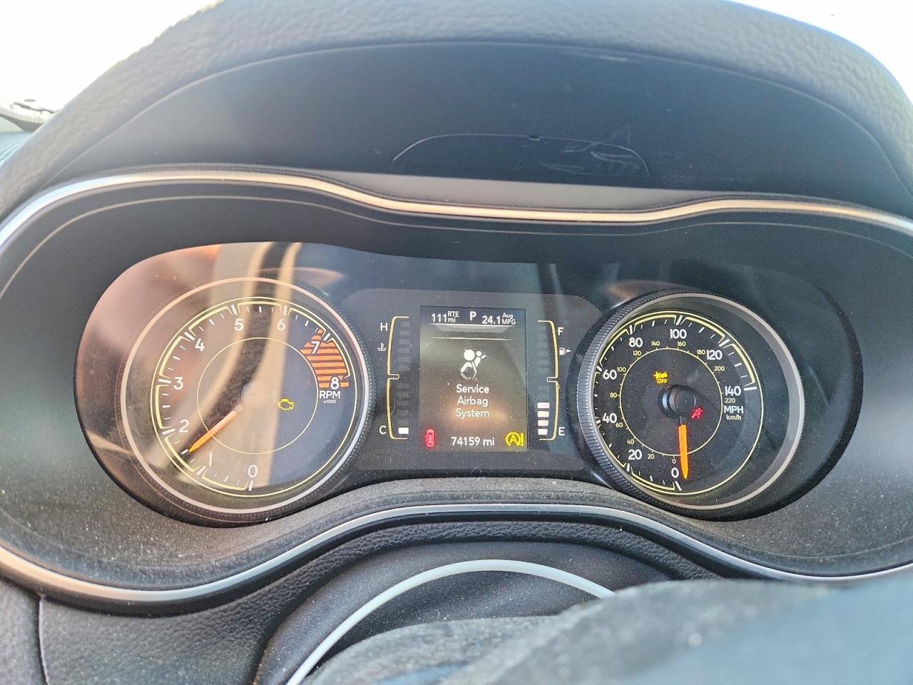 2022 JEEP CHEROKEE LATITUDE photo 9