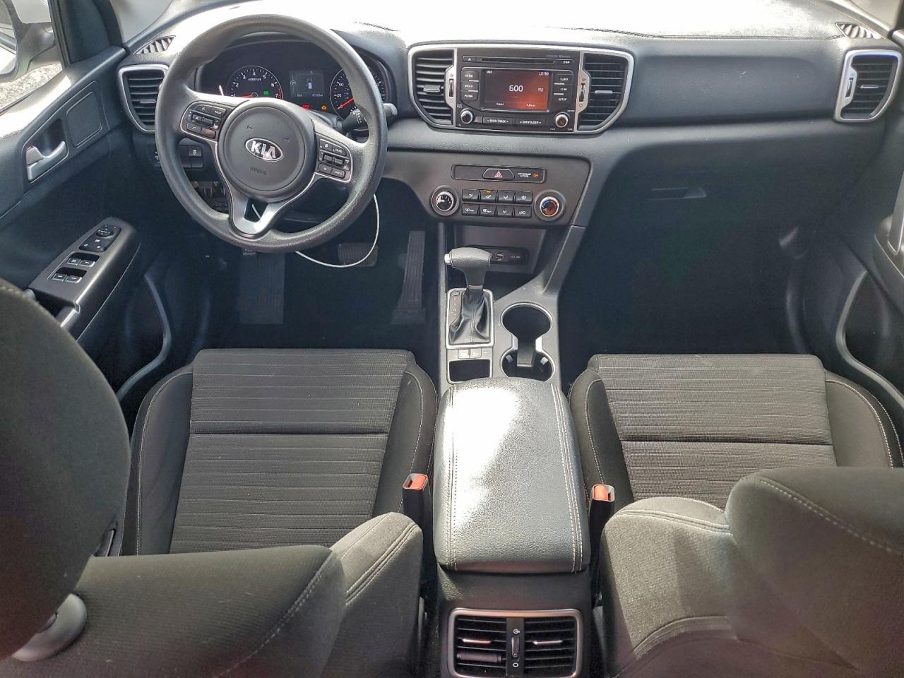 2018 KIA SPORTAGE LX photo 8