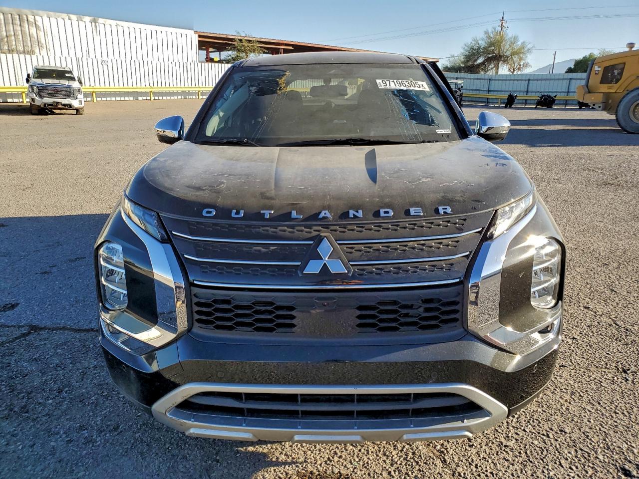 2024 MITSUBISHI OUTLANDER SE photo 5