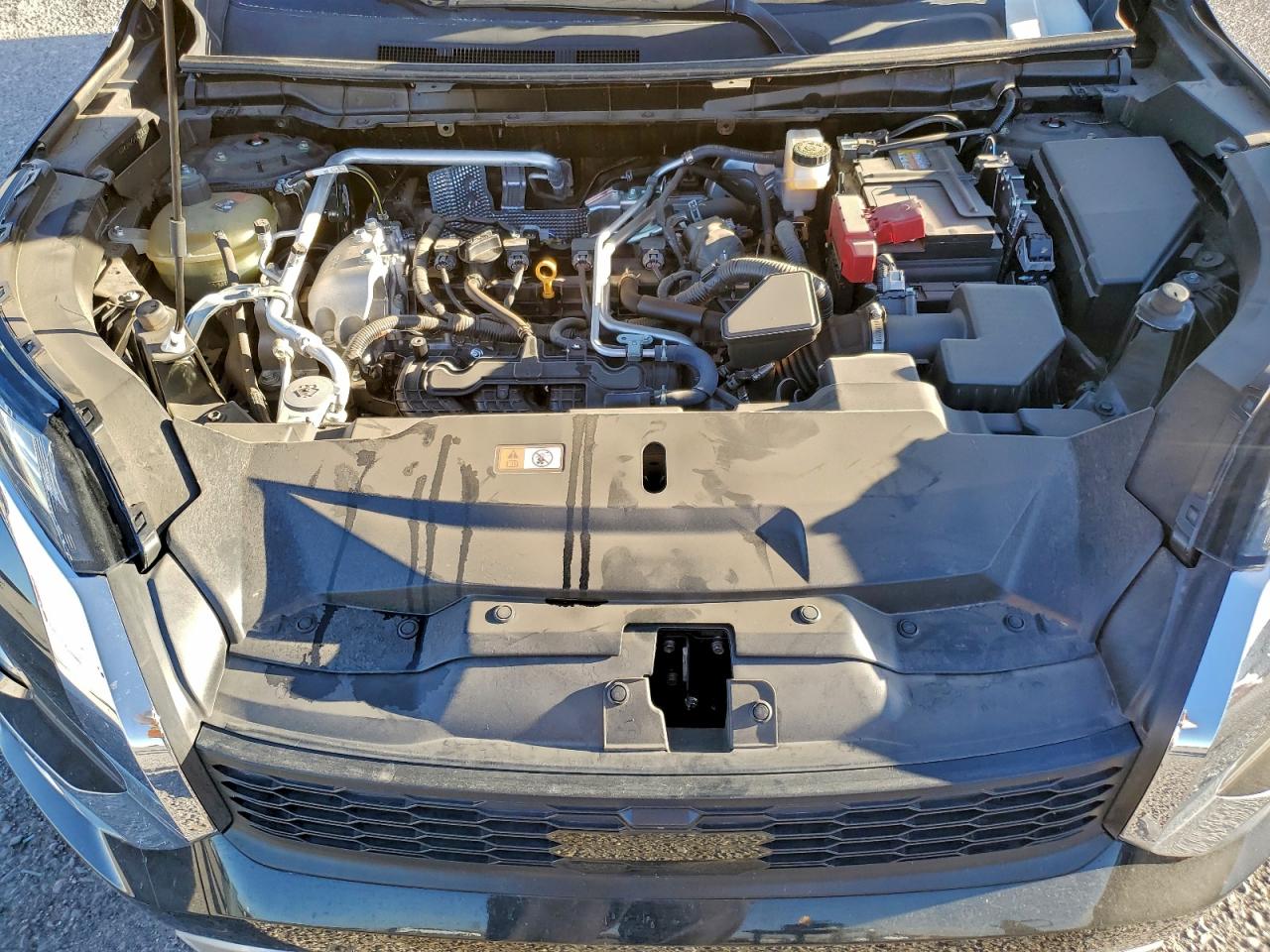 2024 MITSUBISHI OUTLANDER SE photo 12