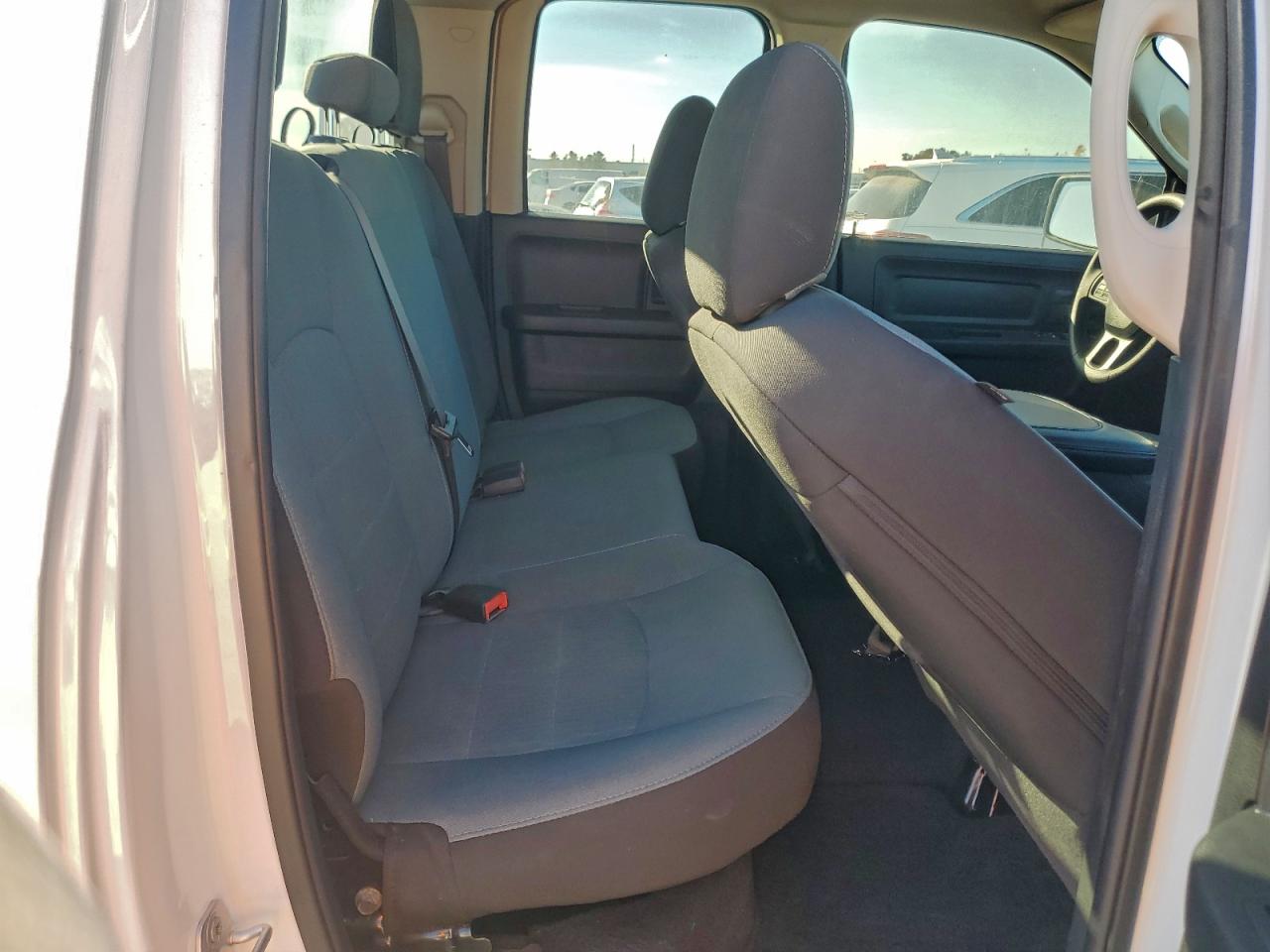 2022 RAM 1500 CLASSIC TRADESMAN photo 10