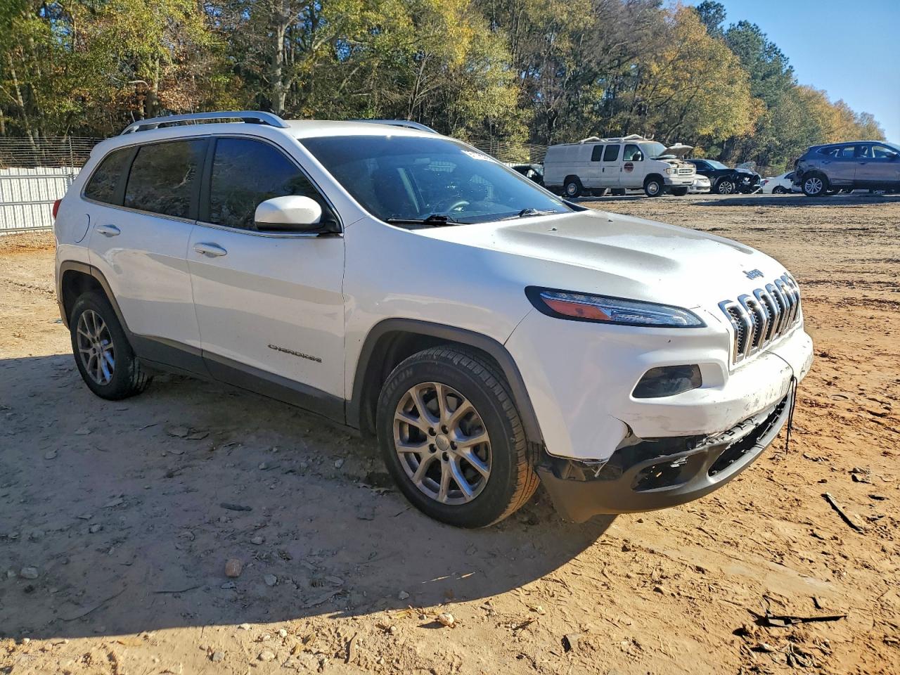 2018 JEEP CHEROKEE LATITUDE photo 4