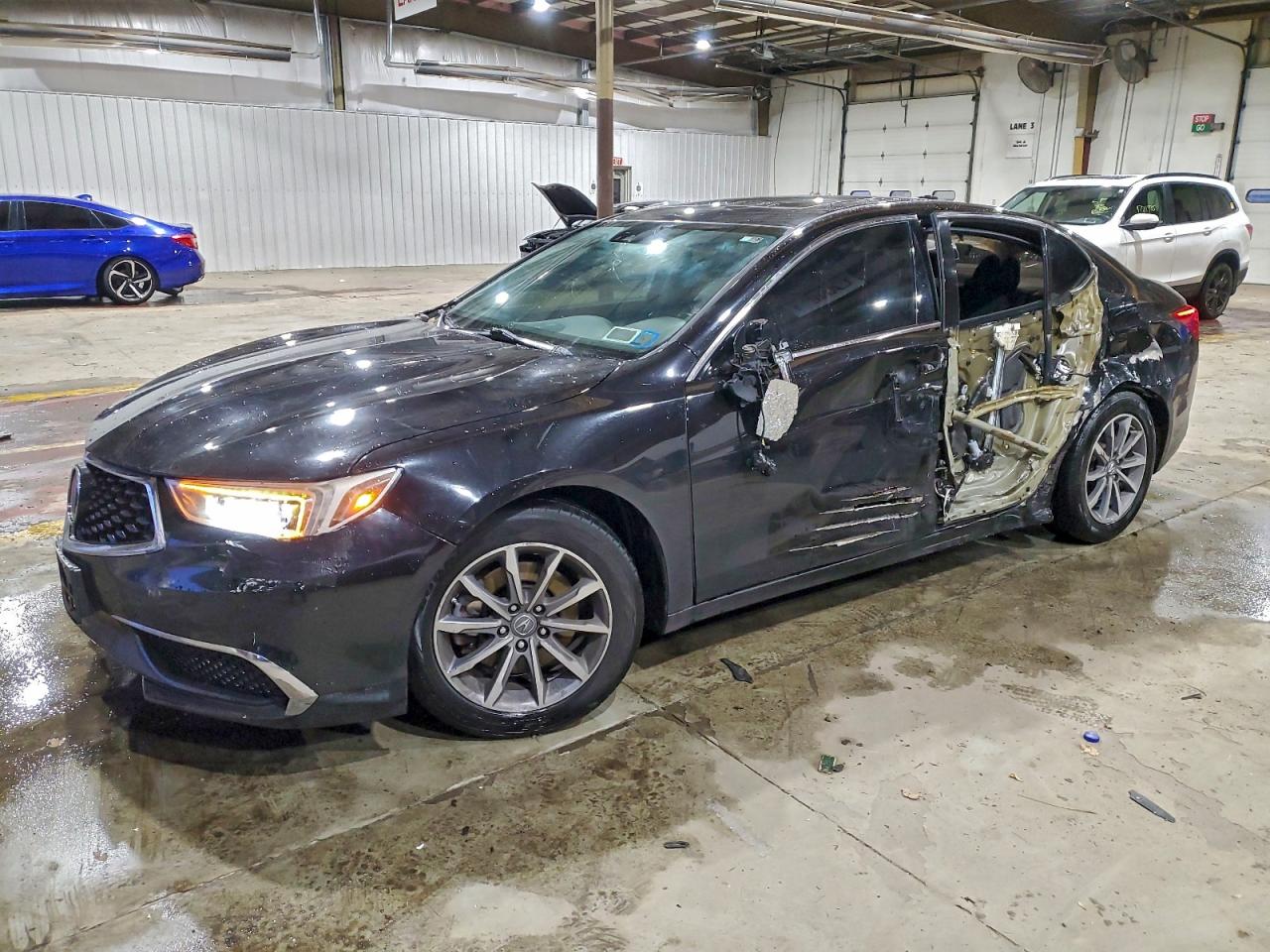 2018 ACURA TLX