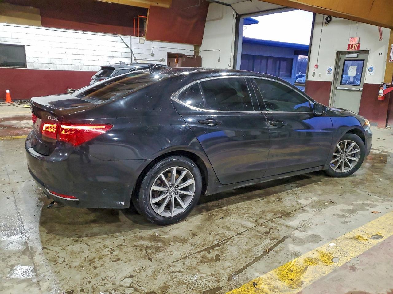 2018 ACURA TLX TECH photo 3