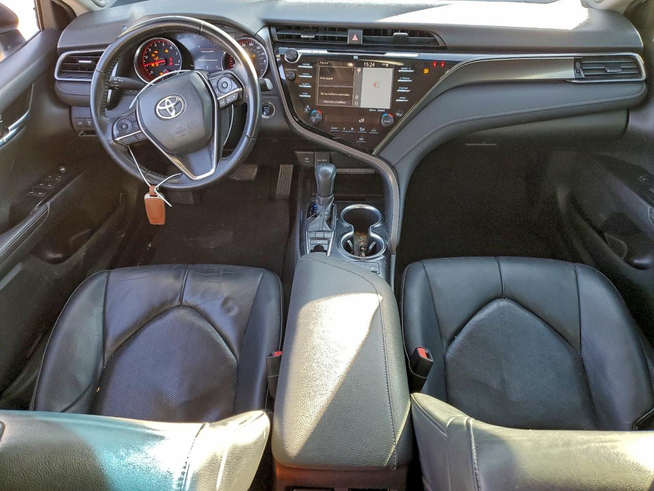 2019 TOYOTA CAMRY XSE photo 8