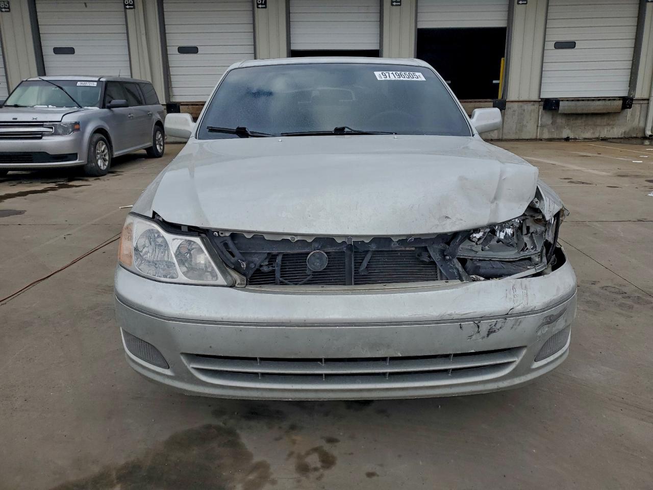 2000 TOYOTA AVALON XL photo 5