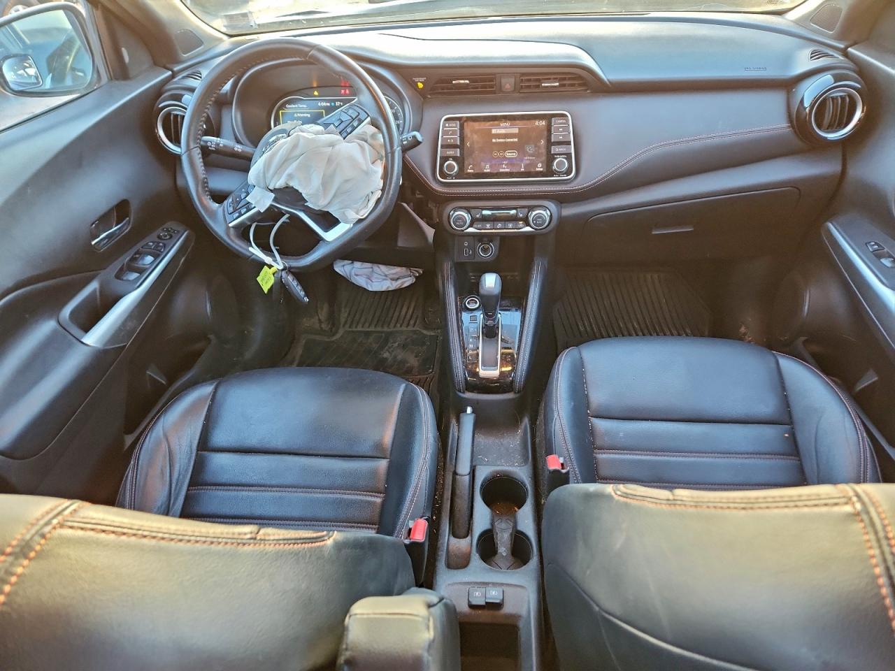 2019 NISSAN KICKS S photo 8