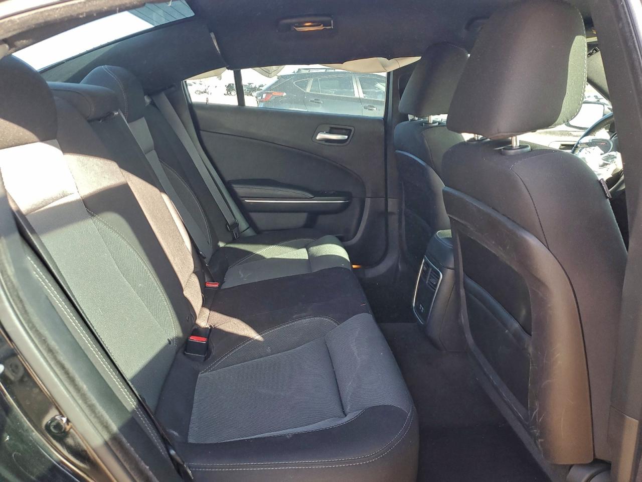 2016 DODGE CHARGER SE photo 10